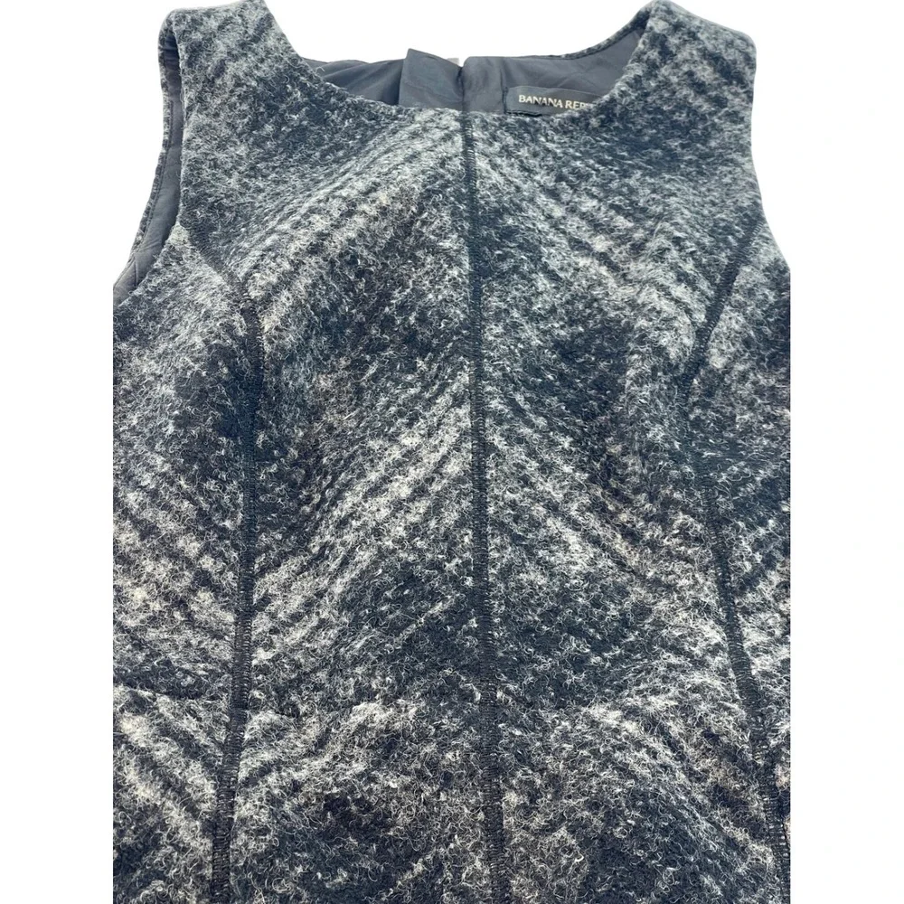 Banana Republic Dress Herringbone Sleeveless Black Gray Career Petite Size 2 - Picture 2 of 9